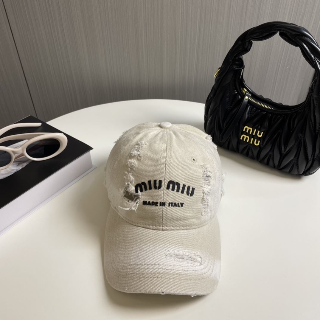 Miu Miu Caps